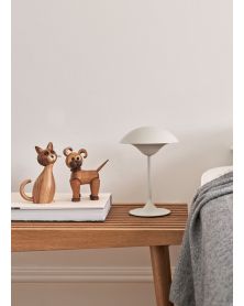 Happy Dog, figurine en bois par Chresten Sommer, Spring Copenhagen